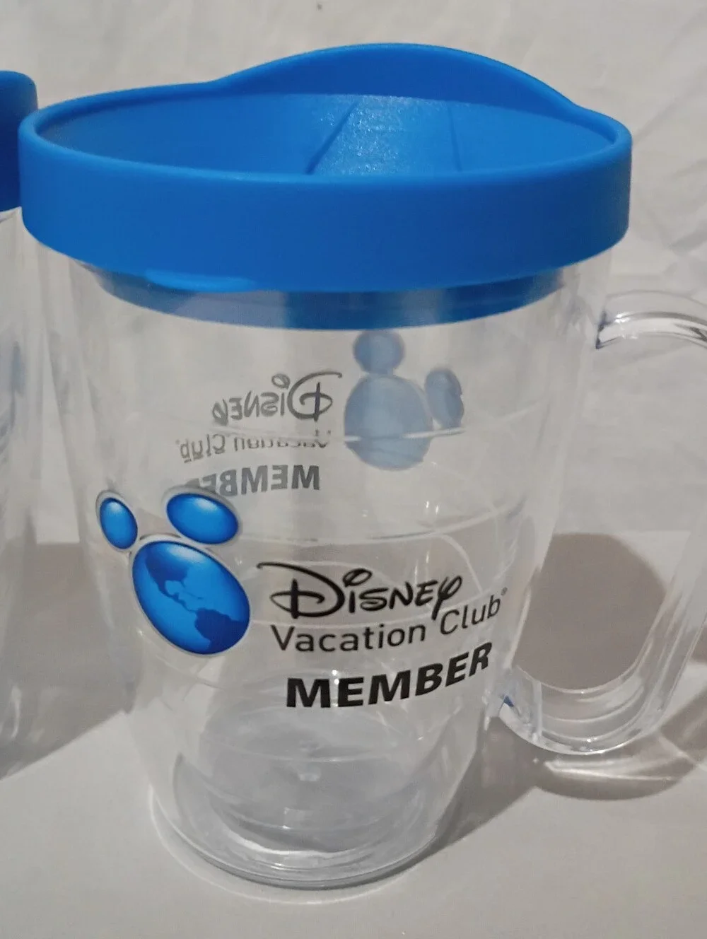 Disney Vacation Club Members cup and lid Set Of 2